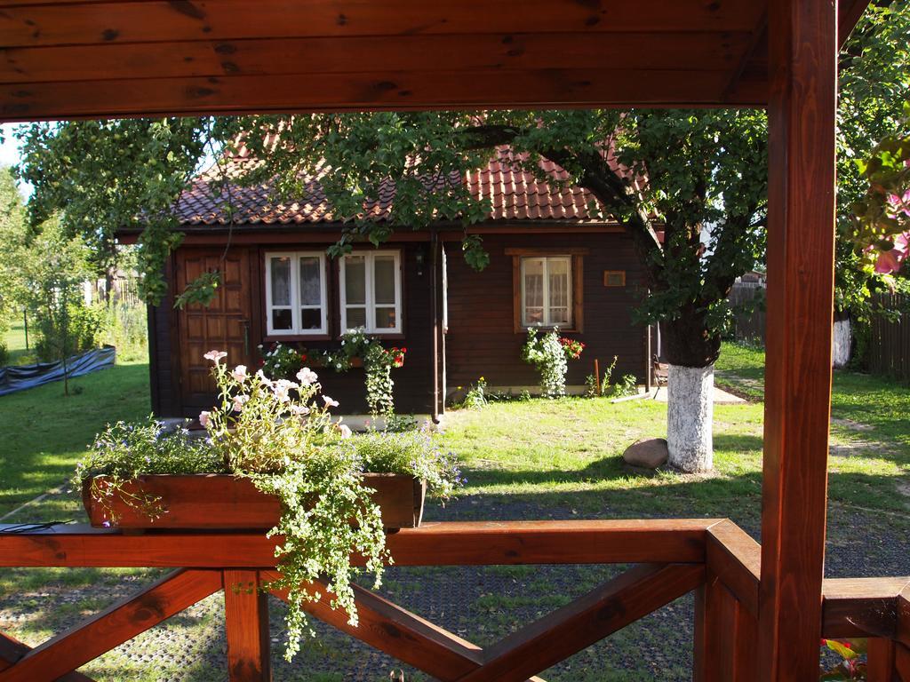 Domek Zapiecek Bialowieza Exterior photo